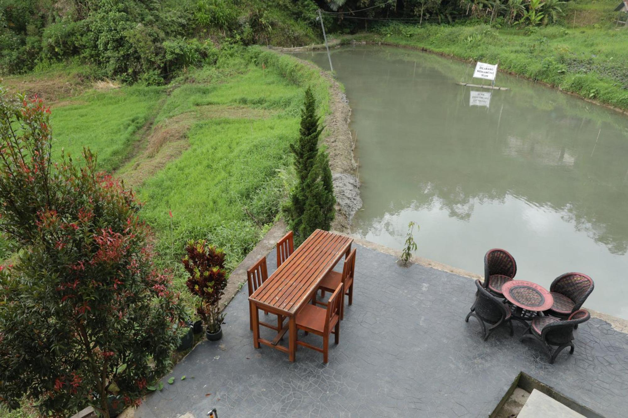 Mama Tia Family Homestay Rantepao Exterior photo